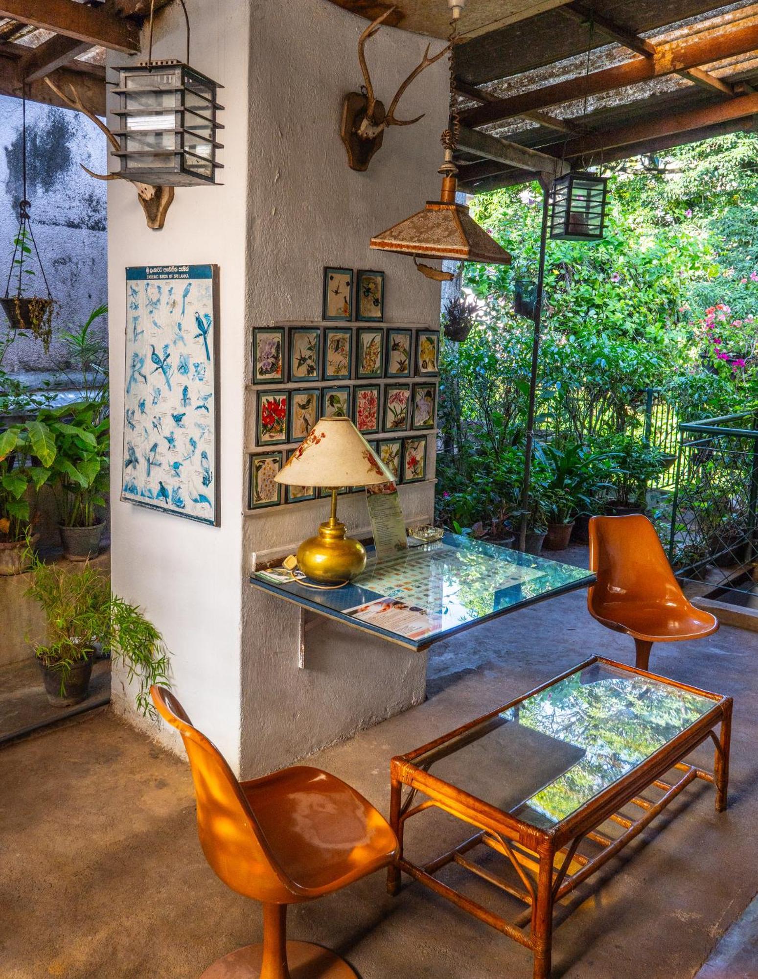 Kandy Inn Madugalle'S Family Guest House ภายนอก รูปภาพ